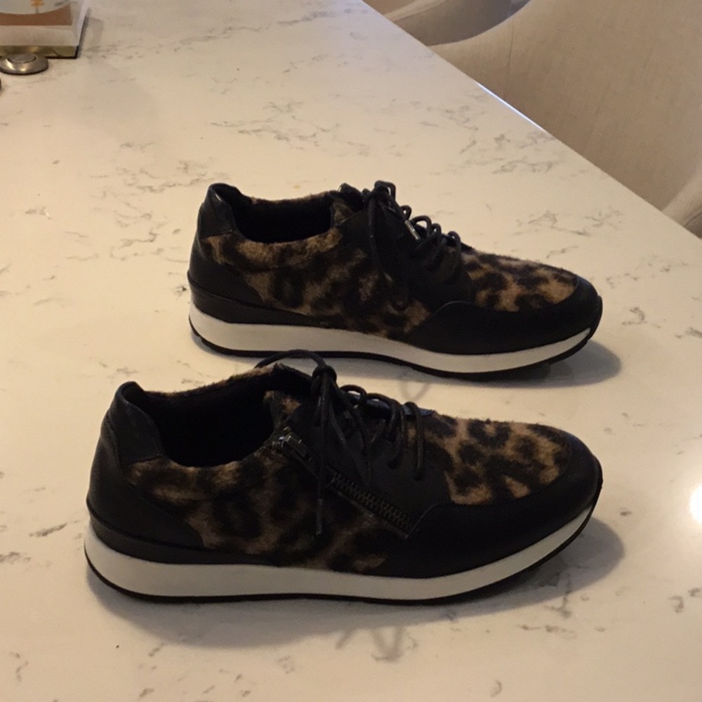 Great stylish sneaker